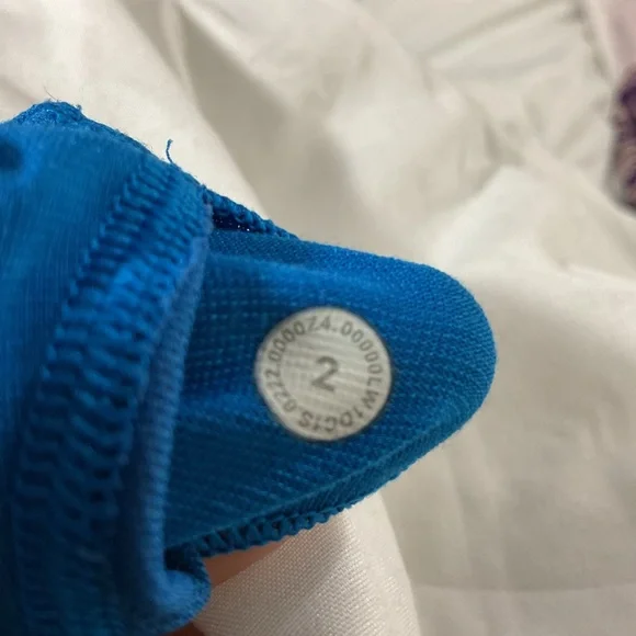 lululemon athletica Women's Bold Blue Tank Top - Picture 5 of 5